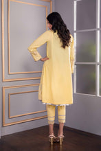 Load image into Gallery viewer, Vintage Yellow