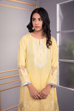 Load image into Gallery viewer, Vintage Yellow