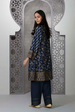 Load image into Gallery viewer, Bedazzle
